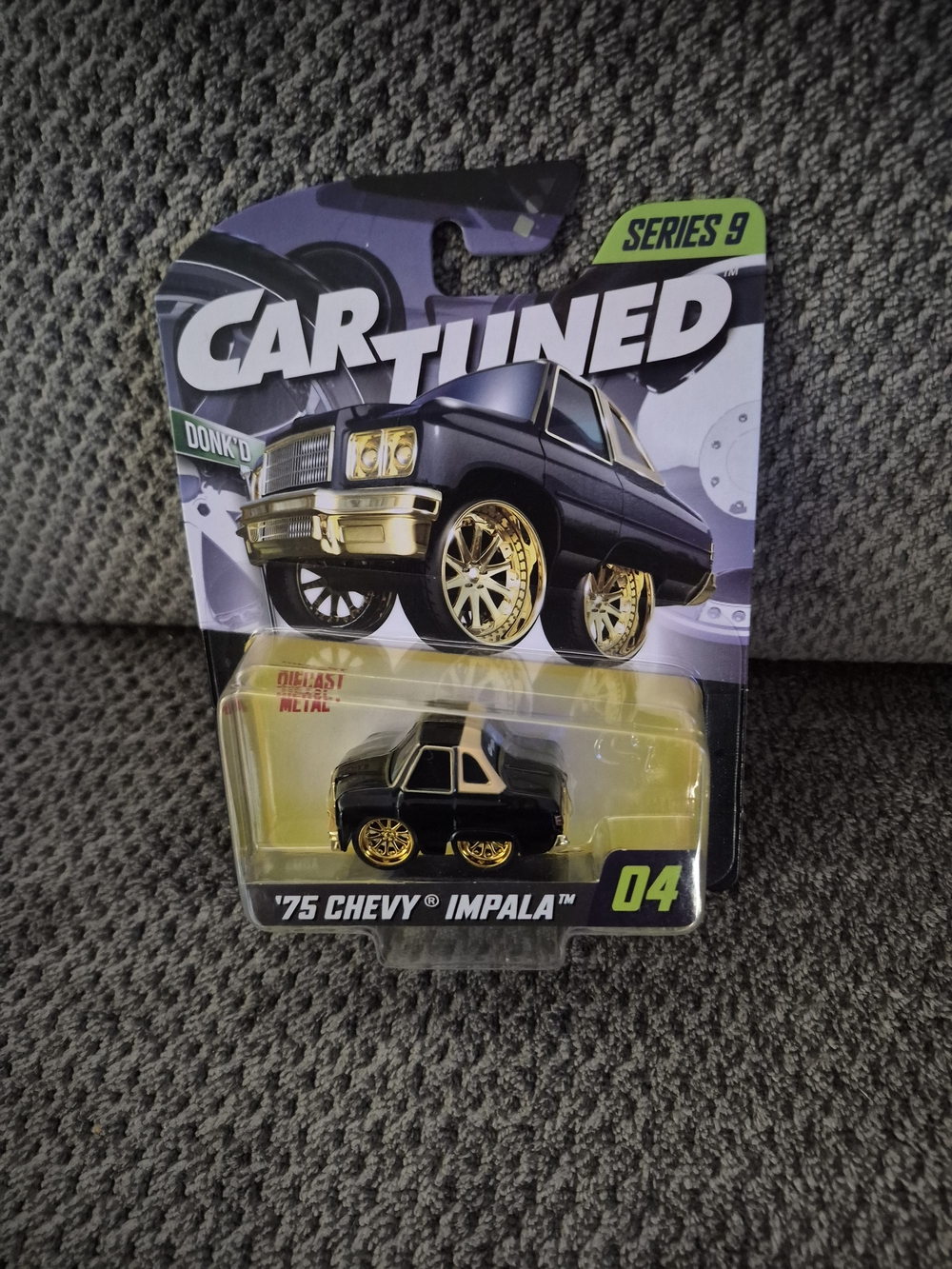 MGA Car Tuned Series 9 1975 Chevy Impala 1:64 Diecast Black Gold Unopened